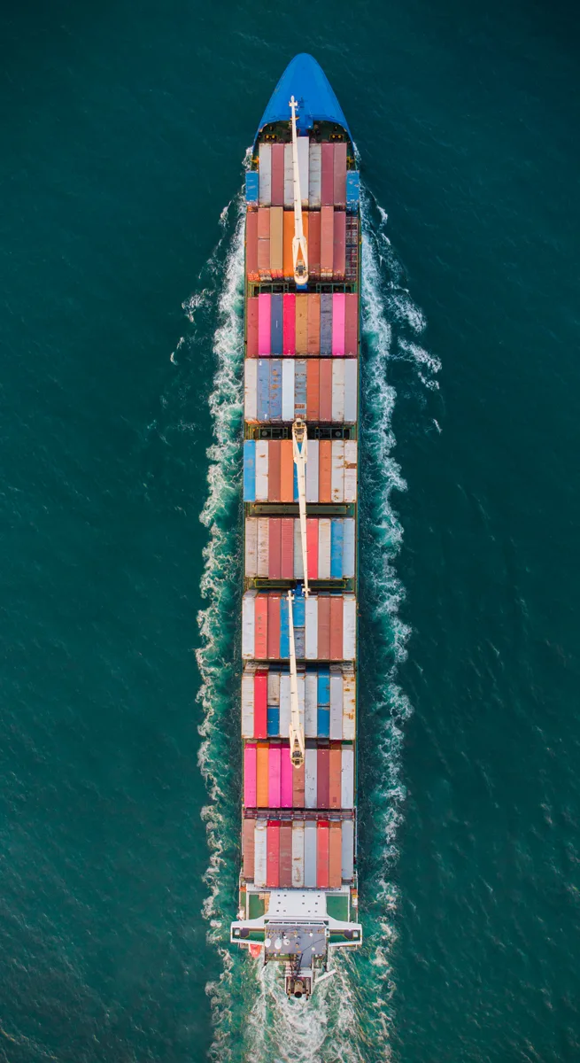 Transporte marítimo de contenedores